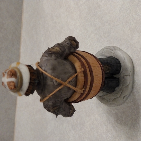 Emmett Kelly Jr. figurine. - Picture 3 of 8